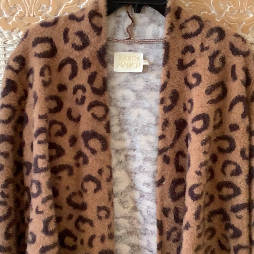 Beautiful Sweater/Jacket by Judith March 🖤🖤 - Picture 8 of 8